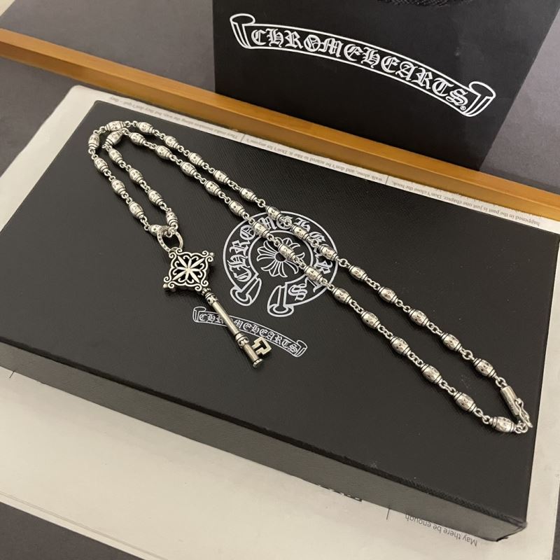 Ch**me He**ts necklaces